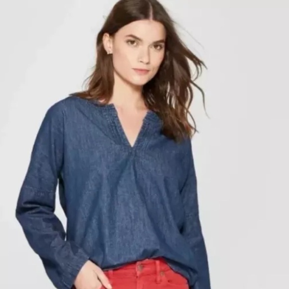 New Universal Threads Women's Long Sleeve Denim Woven Top Size small BNWT - Picture 3 of 8